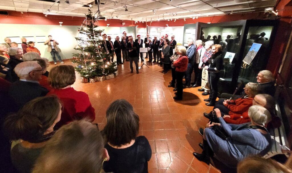 Nok en gang dannet Asker Museum den koselige rammen rundt Historielagets julemøte.